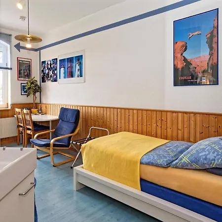 Apartman Moltkestrasse 89 *