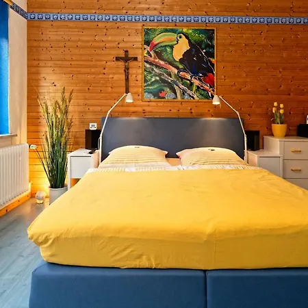 Apartment Moltkestrasse 89 *