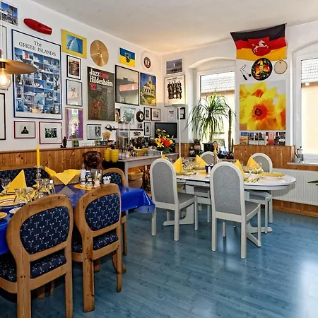 Apartment Moltkestrasse 89 *